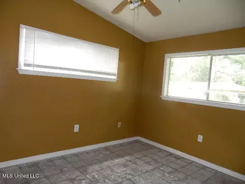 Bedroom - 926 Branch St, Jackson, MS 39212 photo 3 of 6