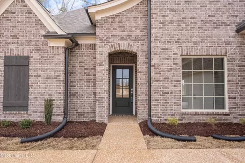 2406 Scott Meadows Ln, Hernando, MS 38632 photo 4