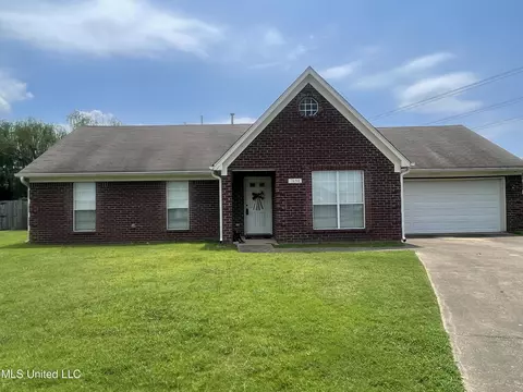 7694 Pin Cv, Southaven, MS 38671