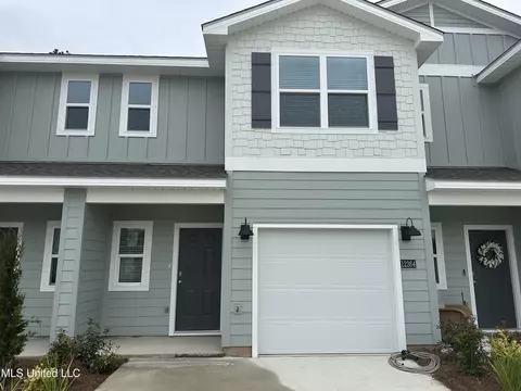 12264 Frazier Ln, Gulfport, MS 39503