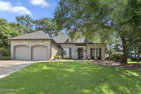 102 Catherine Cv, Madison, MS 39110