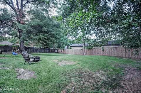 Exterior - 32 Woodbridge Rd, Brandon, MS 39042 photo 2 of 6