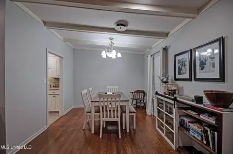 Dining - 32 Woodbridge Rd, Brandon, MS 39042 photo 1 of 2