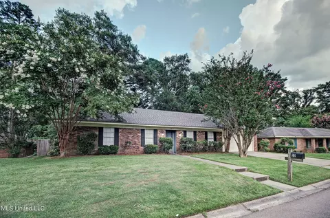 Exterior - 32 Woodbridge Rd, Brandon, MS 39042 photo 5 of 6