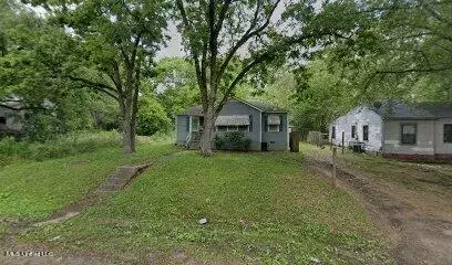 127 Carolyn Ave, Jackson, MS 39209