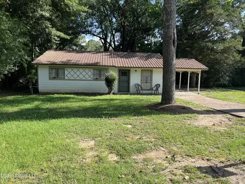 5315 Queen Christina Ln, Jackson, MS 39209