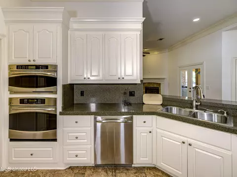 204 Helena Ln, Madison, MS 39110 photo 20