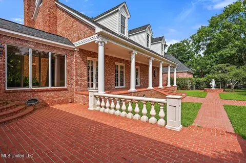 Exterior - 402 Dogwood Pl, Flowood, MS 39232 photo 19 of 24