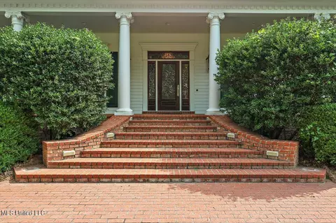 Exterior - 402 Dogwood Pl, Flowood, MS 39232 photo 12 of 24