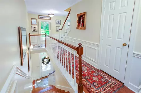 Entry Way - 2124 Eastover Dr, Jackson, MS 39211 photo 4 of 4
