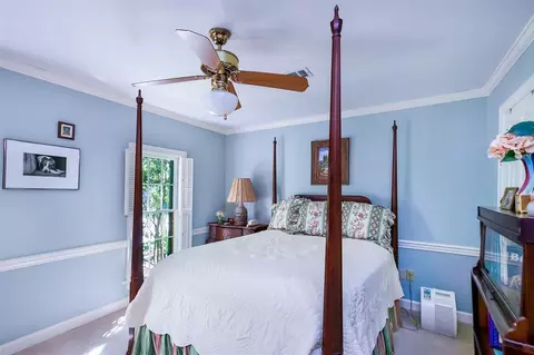 Bedroom - 2124 Eastover Dr, Jackson, MS 39211 photo 3 of 4