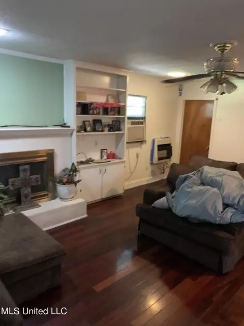 3133 Peterson Dr, Jackson, MS 39212 photo 8