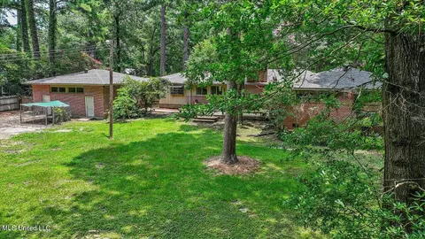 Exterior - 5519 Ridgewood Rd, Jackson, MS 39211 photo 25 of 29