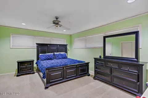 Bedroom - 5519 Ridgewood Rd, Jackson, MS 39211 photo 3 of 6