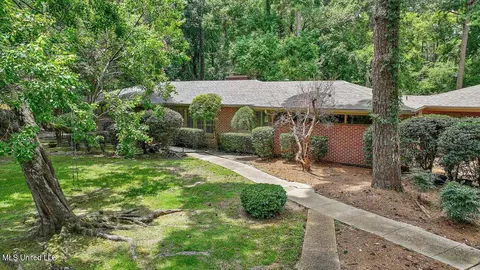 Exterior - 5519 Ridgewood Rd, Jackson, MS 39211 photo 18 of 29