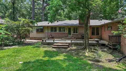 Exterior - 5519 Ridgewood Rd, Jackson, MS 39211 photo 27 of 29
