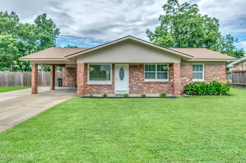 2026 Ramona Dr, Pearl, MS 39208