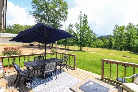 Exterior - 116 Mountain View Rd, Brandon, MS 39042 photo 6 of 8