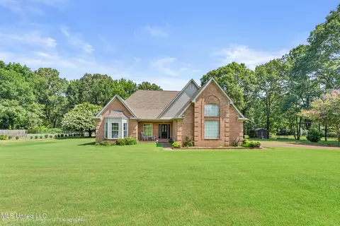 4162 Roman Forest Dr, Olive Branch, MS 38654