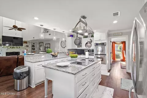 Kitchen - 5909 Canterbury Rd, Jackson, MS 39206 photo 1 of 4