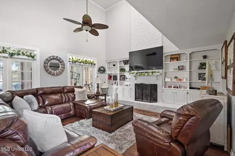 Other - 5909 Canterbury Rd, Jackson, MS 39206 photo 2 of 8