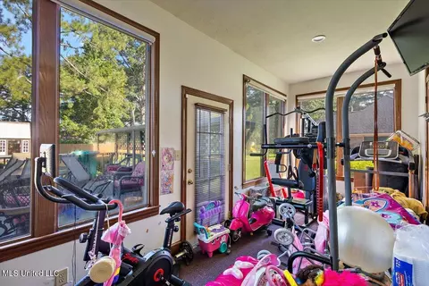 Other - 5909 Canterbury Rd, Jackson, MS 39206 photo 4 of 8