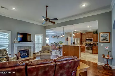143 W Shady Lane Cv, Hernando, MS 38632 photo 9