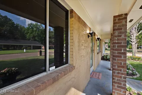 350 Beechcrest Dr, Jackson, MS 39211 photo 20