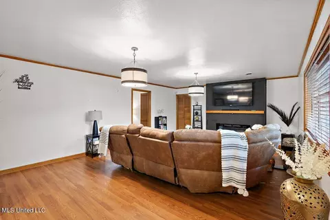 350 Beechcrest Dr, Jackson, MS 39211 photo 18