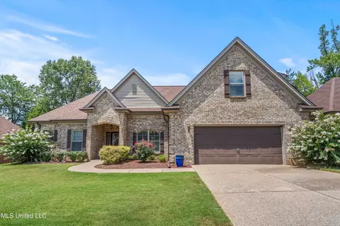 74 Shady Lane Cv, Hernando, MS 38632