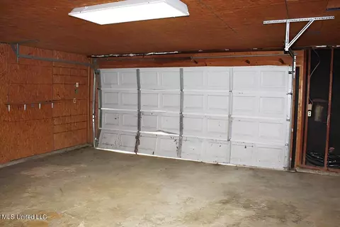 2404 Mapleton Cir, Gautier, MS 39553 photo 21