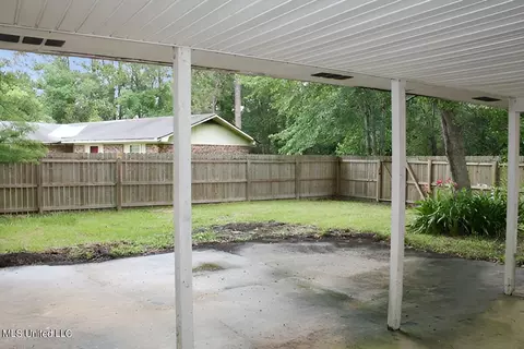 2404 Mapleton Cir, Gautier, MS 39553 photo 22