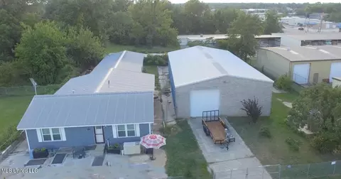 27132717 15th Ave, Gulfport, MS 39501