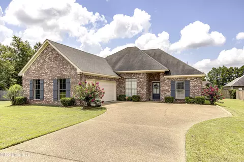 Exterior - 111 Dundee Cv, Clinton, MS 39056 photo 6 of 6