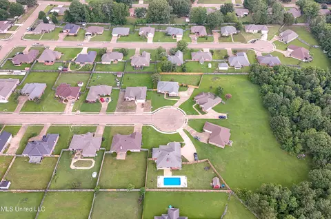 View/Area - 111 Dundee Cv, Clinton, MS 39056 photo 3 of 5