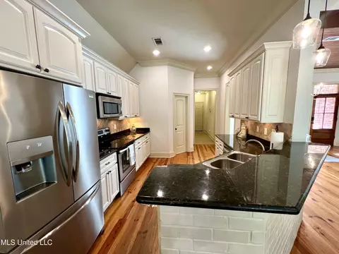 196 Amethyst Dr, Brandon, MS 39047 photo 15