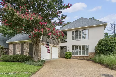 169 Overlook Pointe Dr, Ridgeland, MS 39157
