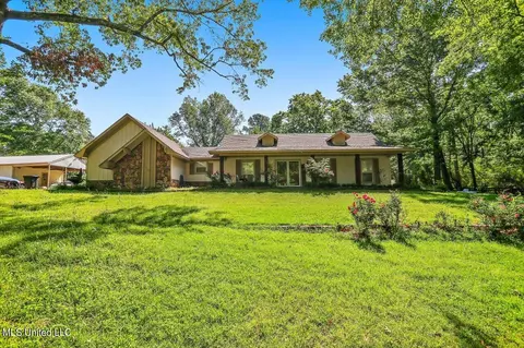 1282 Timberidge Rd, Terry, MS 39170 photo 1