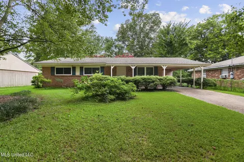 619 Ralde Cir, Ridgeland, MS 39157