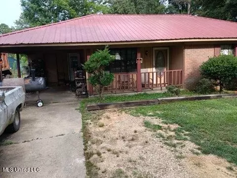 402 E Choctaw St, Magee, MS 39111 photo 1