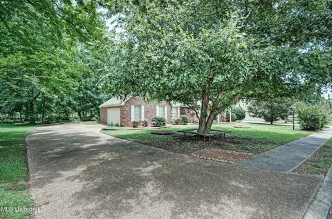 132 Cambridge Cv, Clinton, MS 39056