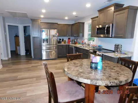 2390 Oak Creek Dr, Hernando, MS 38632 photo 29
