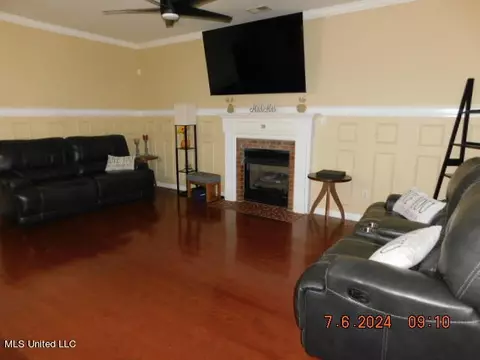 2390 Oak Creek Dr, Hernando, MS 38632 photo 8