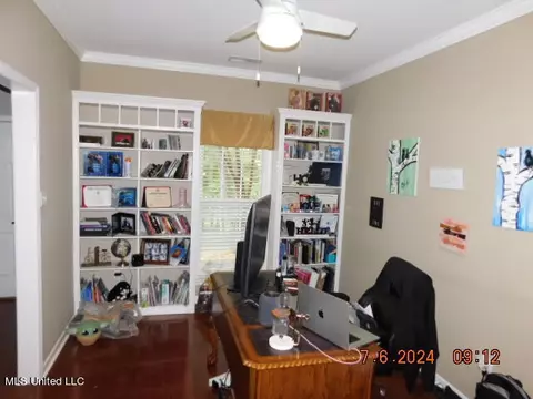 2390 Oak Creek Dr, Hernando, MS 38632 photo 9
