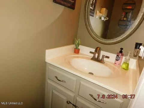 2390 Oak Creek Dr, Hernando, MS 38632 photo 19