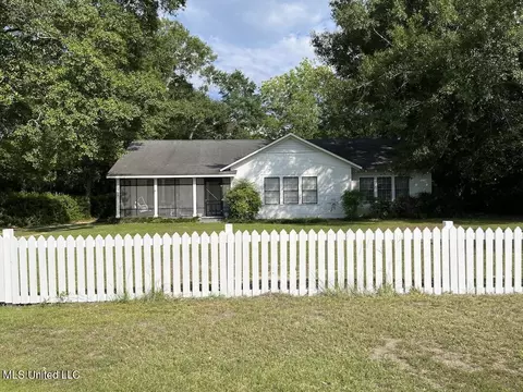 258 Old Hwy 49, Perkinston, MS 39573