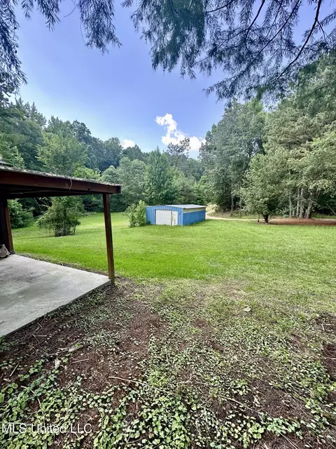 Exterior - 24076 Highway 8 E, Grenada, MS 38901 photo 4 of 6