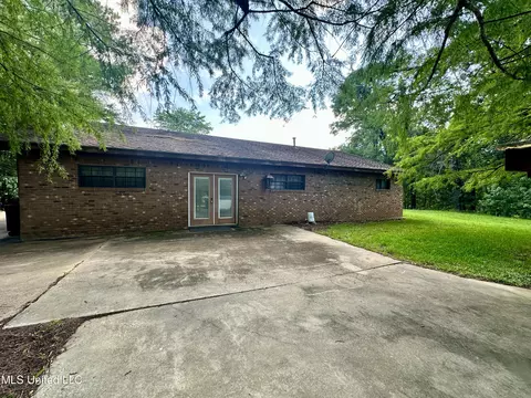 Other - 24076 Highway 8 E, Grenada, MS 38901 photo 1 of 5