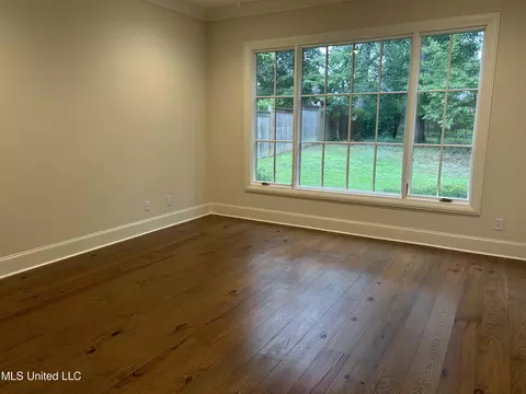 Living - 317 Penrose Pl, Madison, MS 39110 photo 3 of 3