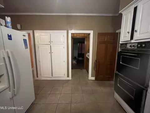 Entry Way - 145 Bristol Blvd, Jackson, MS 39204 photo 1 of 1